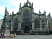 035StGilesChurch_b.JPG (317560 bytes)